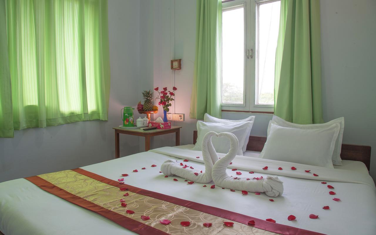 Mother Land Inn 2 Yangon Exterior photo
